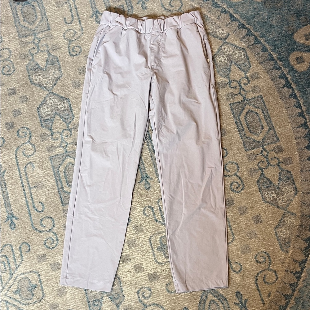 Vuori Women’s  Lightweight Tan Pants